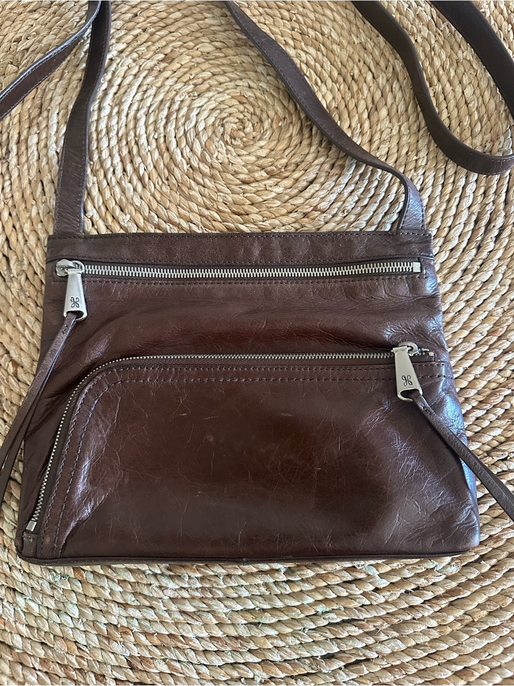 HOBO International Cassie Brown Leather Crossbody Shoulder Bag Organizer Purse - Picture 2 of 9